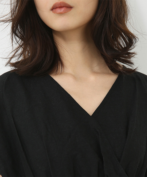 AZUL by moussy（アズールバイマウジー）の「麻レーヨンカシュクールワンピース（ワンピース・レディース・ブラック/ベージュ系その他/ライトブルー・MEDIUM/SMALL）」の12枚目の写真