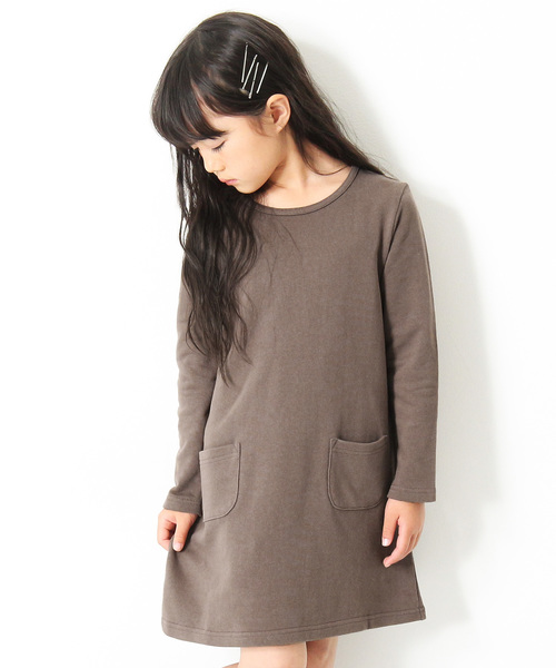 devirock(デビロック)の「スウェット長袖Aラインワンピース(ワンピース・キッズ・スモークピンク/カーキ/ネイビー/ブラック/モカ/杢グレー/グリーン系その他/レッド系その他/パープル系その他・160cm/90cm/130cm/150cm/140cm/110cm/100cm/120cm)」の4枚目の写真