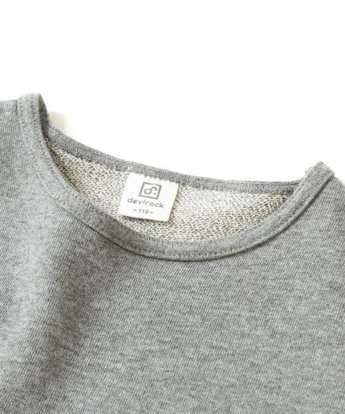 devirock(デビロック)の「スウェット長袖Aラインワンピース(ワンピース・キッズ・スモークピンク/カーキ/ネイビー/ブラック/モカ/杢グレー/グリーン系その他/レッド系その他/パープル系その他・160cm/90cm/130cm/150cm/140cm/110cm/100cm/120cm)」の18枚目の写真