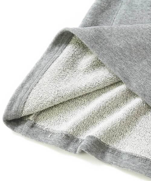 devirock(デビロック)の「スウェット長袖Aラインワンピース(ワンピース・キッズ・スモークピンク/カーキ/ネイビー/ブラック/モカ/杢グレー/グリーン系その他/レッド系その他/パープル系その他・160cm/90cm/130cm/150cm/140cm/110cm/100cm/120cm)」の21枚目の写真