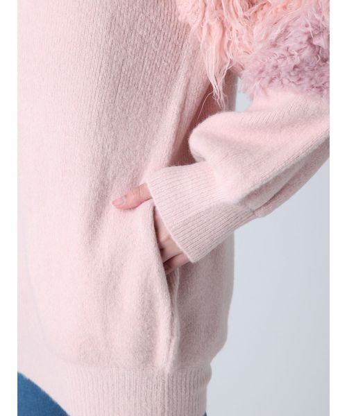 dazzlin（ダズリン）の「ボリュームスリーブニットチュニック（ニット/セーター・レディース・グレー/オフホワイト/ピンク・FREE）」の15枚目の写真