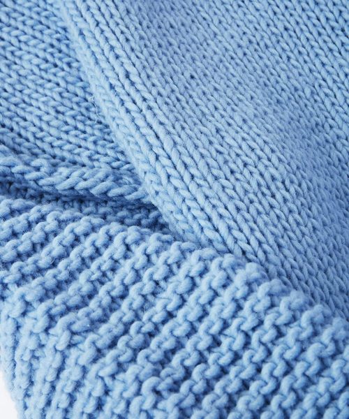 And A(アンドエー)の「And A アンドエー / 手編みペルークルーネックプルオーバーニット ハンドメイド(ニット/セーター・レディース・ホワイト/ライトブルー/パープル・FREE)」の8枚目の写真