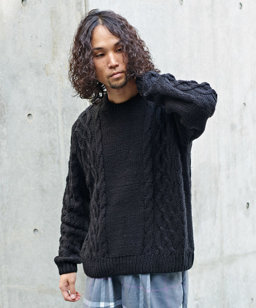 CIAOPANIC（チャオパニック）の「ビックシルエットケーブルニットプルオーバー（ニット/セーター・メンズ・ブラック/オフホワイト/キャメル・MEDIUM/LARGE）」の3枚目の写真