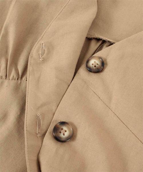 titivate（ティティベイト）の「ﾌﾚﾝﾁｽﾘｰﾌﾞﾍﾟﾌﾟﾗﾑﾌﾞﾗｳｽ（シャツ/ブラウス・レディース・オフホワイト/ブラック/ベージュ・S/M/L）」の9枚目の写真