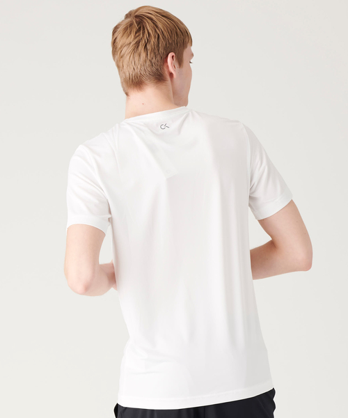 CALVIN KLEIN PERFORMANCE(カルバンクラインパフォーマンス)の「エッセンシャル トレーニング Tシャツ(Tシャツ/カットソー・メンズ・ブラック/ブルー/ホワイト/ブラック系その他/ライム・L/M/S/XL)」の9枚目の写真