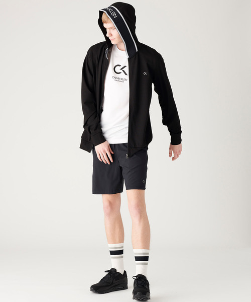 CALVIN KLEIN PERFORMANCE(カルバンクラインパフォーマンス)の「エッセンシャル トレーニング Tシャツ(Tシャツ/カットソー・メンズ・ブラック/ブルー/ホワイト/ブラック系その他/ライム・L/M/S/XL)」の8枚目の写真