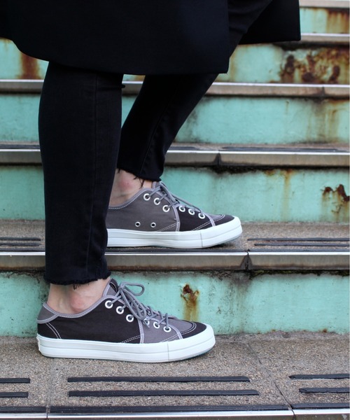 RFW（アールエフダブル）の「RFW SANDWICH-LO STANDARD（スニーカー・メンズ・ホワイト/ダークブラック・7/8/9）」の2枚目の写真