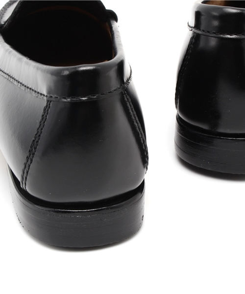 G.H. Bass & Co.の「Bass Wayfaver(G.H.Bass)(ドレスシューズ・レディース・ブラック/ブラック×ホワイト/ダークパープル・23.0cm/24.0cm/25.0cm)」の9枚目の写真