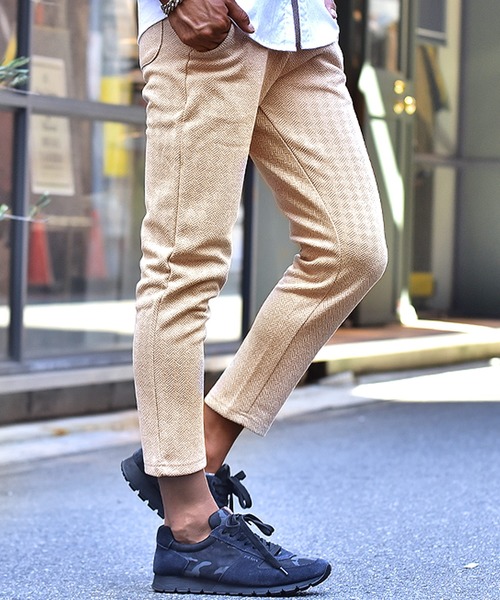 JOKER(ジョーカー)の「アンクルテーパードパンツ ストレッチパンツ【セットアップ対象アイテムあり】(その他パンツ・メンズ・ベージュ/ネイビー/ブラック・M/L/XL)」の1枚目の写真
