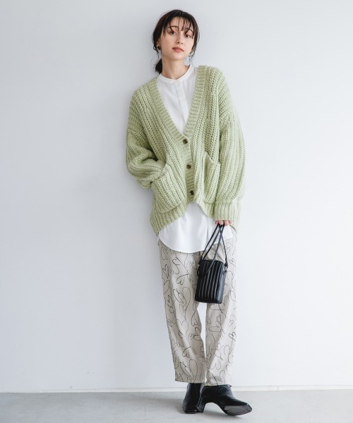 A part by（アパートバイ）の「キルトFレザーミニショルダーBAG　916042（ショルダーバッグ・レディース・ブラック/アイボリー・FREE）」の4枚目の写真