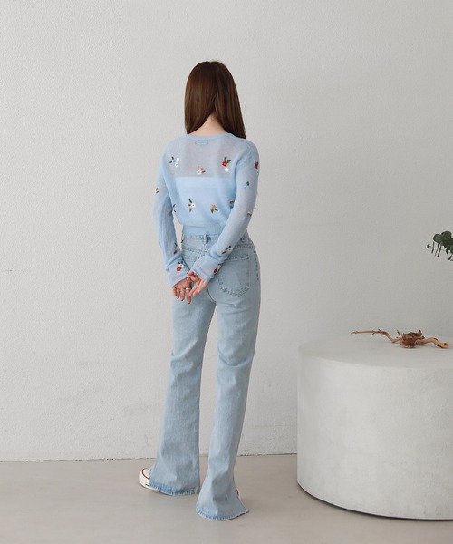 by muni:r(バイ ムニール)の「スリットロングデニム(デニムパンツ・レディース・ブルー/ライトブルー・SMALL/MEDIUM)」の15枚目の写真