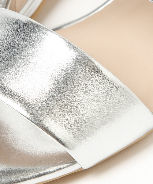 GLOBAL WORK(グローバルワーク)の「片手で履けるヒールサンダル/935390(サンダル・レディース・ブラック/ベージュ系その他/シルバー・SMALL/MEDIUM/LARGE)」の21枚目の写真