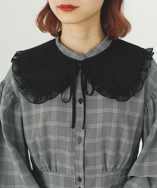 SLURR（スラ―）の「フリルカラー（その他小物・レディース・ブラック/オフホワイト・FREE）」の2枚目の写真