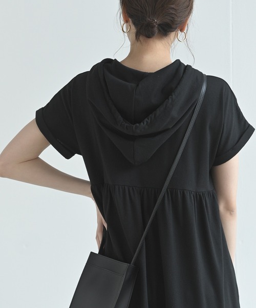 rps（アールピーエス）の「ティアードパーカーワンピース（ワンピース・レディース・ブラック/ベージュ/ブラウン・M）」の9枚目の写真