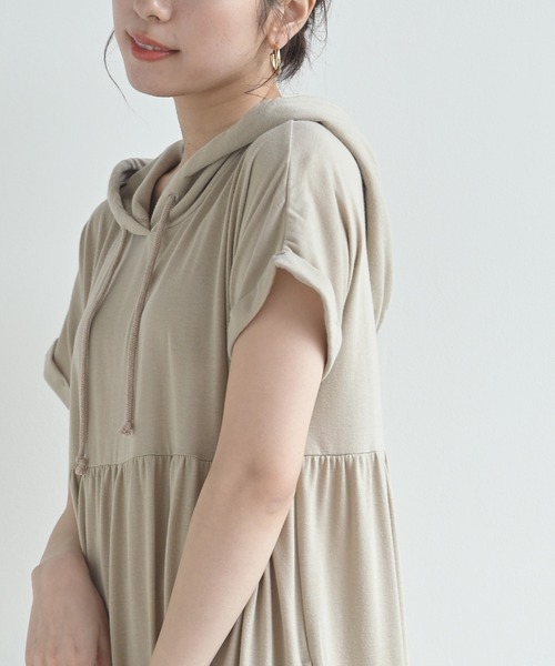 rps（アールピーエス）の「ティアードパーカーワンピース（ワンピース・レディース・ブラック/ベージュ/ブラウン・M）」の19枚目の写真