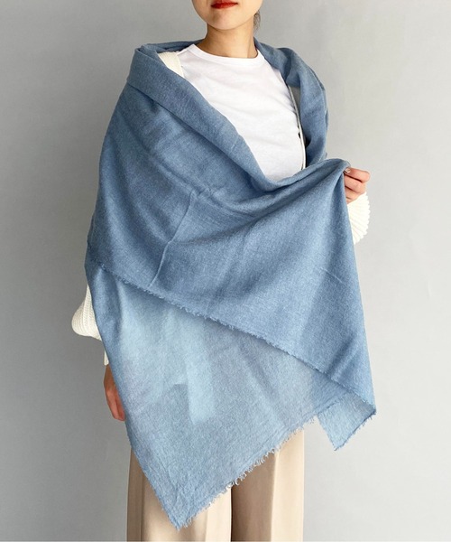 PICCIN（ピッチン）の「ウール混軽ふわストール（ストール/ショール・レディース・ベージュ/イエロー/ブルー・FREE）」の3枚目の写真