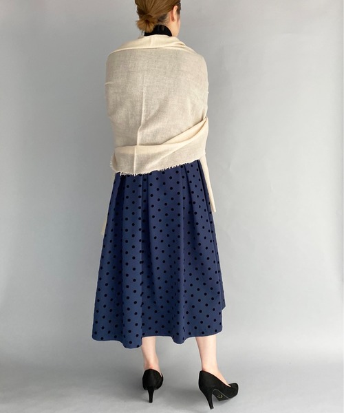 PICCIN（ピッチン）の「ウール混軽ふわストール（ストール/ショール・レディース・ベージュ/イエロー/ブルー・FREE）」の13枚目の写真