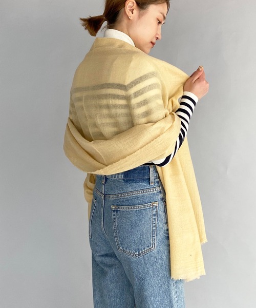 PICCIN（ピッチン）の「ウール混軽ふわストール（ストール/ショール・レディース・ベージュ/イエロー/ブルー・FREE）」の6枚目の写真