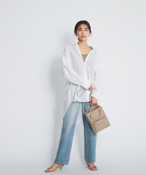 RIVE DROITE（リヴドロワ）の「ニュアンスカラーで上品な印象に　綿シルクシャーリングブラウス（シャツ/ブラウス・レディース・ベージュ/ブラウン/オフホワイト・FREE）」の4枚目の写真