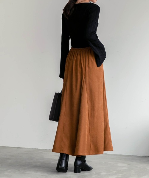 BONLECILL(ボンルシール)の「スウェードライク マーメイド フレアスカート(スカート・レディース・ライトベージュ/ブラウン/ブラック/グリーン/テラコッタ・FREE)」の17枚目の写真