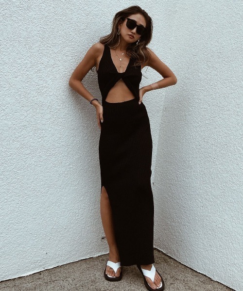 esutoreja（エストレジャ）の「2wayデザインスリムマキシワンピース（ワンピース・レディース・グリーン/イエロー系/ブルー/ブラック・FREE）」の2枚目の写真