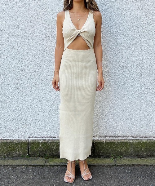 esutoreja（エストレジャ）の「2wayデザインスリムマキシワンピース（ワンピース・レディース・グリーン/イエロー系/ブルー/ブラック・FREE）」の7枚目の写真