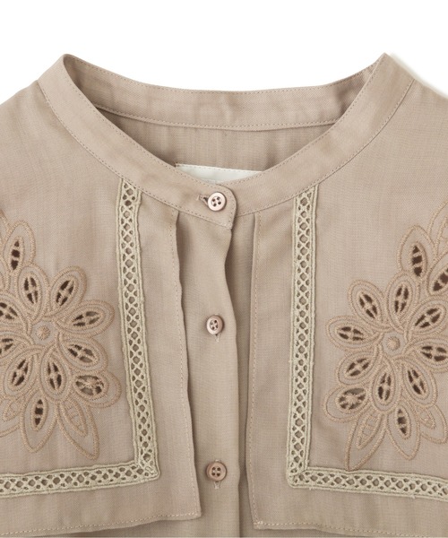 JILL by JILL STUART（ジルバイジルスチュアート）の「◇ビックカラーブラウス（シャツ/ブラウス・レディース・ベージュ/ホワイト・FREE）」の17枚目の写真