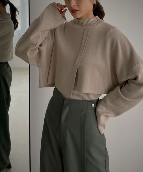 &g'aime(アンジェム)の「【&g’aime】ケープレイヤードニット(ニット/セーター・レディース・ブラック/ブラウン/グレー/グレイッシュベージュ・FREE)」の4枚目の写真