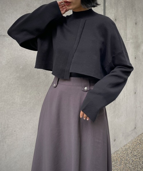 &g'aime(アンジェム)の「【&g’aime】ケープレイヤードニット(ニット/セーター・レディース・ブラック/ブラウン/グレー/グレイッシュベージュ・FREE)」の1枚目の写真