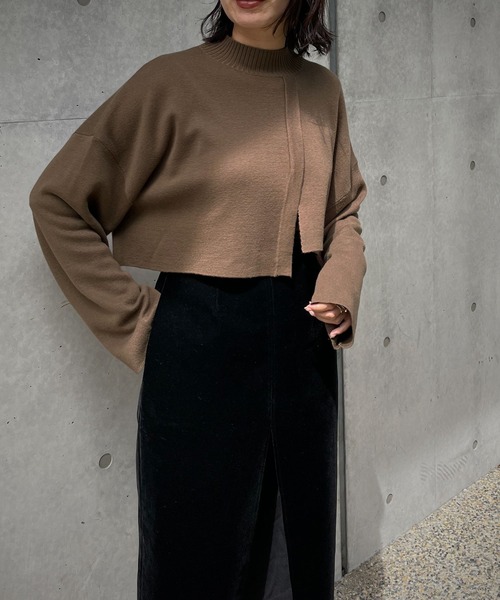 &g'aime(アンジェム)の「【&g’aime】ケープレイヤードニット(ニット/セーター・レディース・ブラック/ブラウン/グレー/グレイッシュベージュ・FREE)」の8枚目の写真