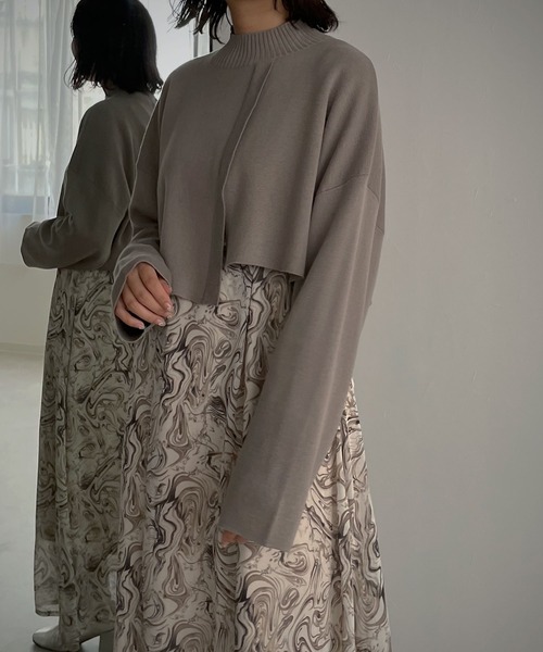 &g'aime(アンジェム)の「【&g’aime】ケープレイヤードニット(ニット/セーター・レディース・ブラック/ブラウン/グレー/グレイッシュベージュ・FREE)」の21枚目の写真