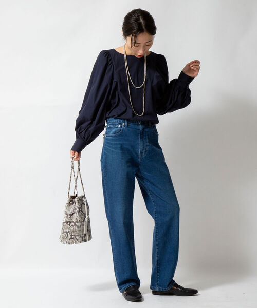 NOLLEY’S（ノーリーズ）の「ボリュームスリーブブラウス（シャツ/ブラウス・レディース・サーモンピンク/ロイヤルブルー/ホワイト/ネイビー・36/38）」の5枚目の写真