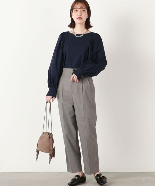 NOLLEY’S（ノーリーズ）の「ボリュームスリーブブラウス（シャツ/ブラウス・レディース・サーモンピンク/ロイヤルブルー/ホワイト/ネイビー・36/38）」の10枚目の写真