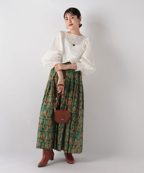 NOLLEY’S（ノーリーズ）の「ボリュームスリーブブラウス（シャツ/ブラウス・レディース・サーモンピンク/ロイヤルブルー/ホワイト/ネイビー・36/38）」の14枚目の写真