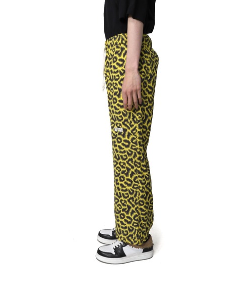 MYne（マイン）の「【MYne】レオパードフレアパンツ/Leopard Flare Pants（その他パンツ・メンズ・ホワイト/イエロー・M/S）」の7枚目の写真