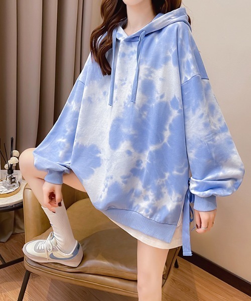 yuue' ( wear )(ユーイ)の「ダイダイ柄ビッグシルエット オーバーサイズパーカー(パーカー・レディース・ピンク/ブルー・M/L/XL)」の6枚目の写真