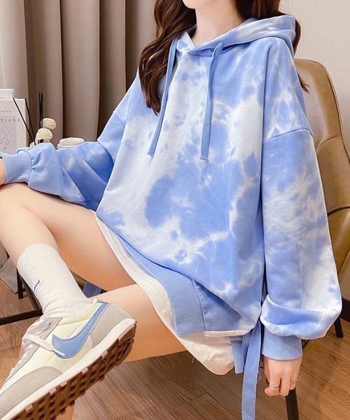 yuue' ( wear )(ユーイ)の「ダイダイ柄ビッグシルエット オーバーサイズパーカー(パーカー・レディース・ピンク/ブルー・M/L/XL)」の10枚目の写真
