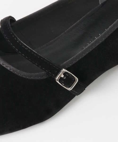 SENSE OF PLACE by URBAN RESEARCH(センスオブプレイスバイアーバンリサーチ)の「スクエアトウワンストラップベロアシューズ(その他シューズ・レディース・バーガンディー/ネイビー/ブラック・MEDIUM/SMALL/LARGE)」の9枚目の写真