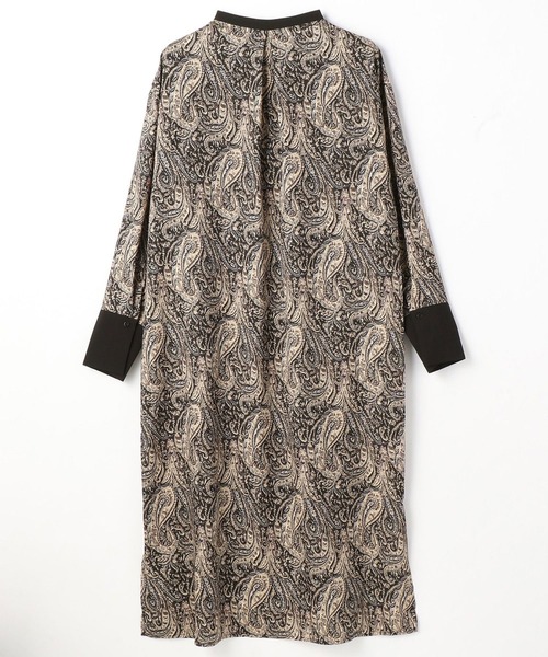 NICOLE white（ニコルホワイト）の「ペイズリー柄クレリック バンドカラー ワンピース（ワンピース・レディース・オレンジ系/ブラック系・FREE）」の5枚目の写真