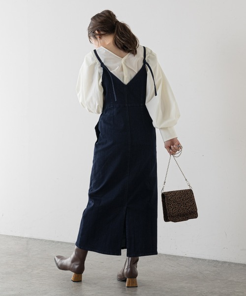 natural couture（ナチュラルクチュール）の「ストレッチ2WAYジャンスカ（ジャンパースカート・レディース・ブラック/インディゴブルー・SMALL/MEDIUM）」の11枚目の写真