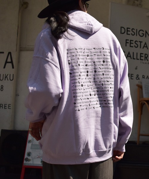 LABRAT(ラブラット)の「Nick Atkins×LABRAT "BACK 2 THE WILD" Hoodie(パーカー・メンズ・ホワイト/ブラック/パープル・LARGE/X-LARGE)」の12枚目の写真