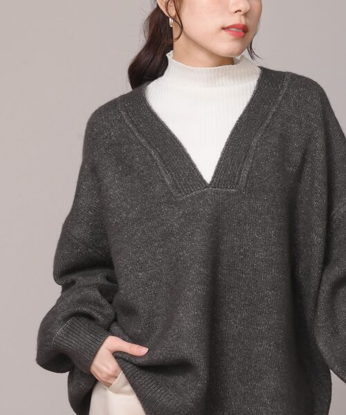 rps（アールピーエス）の「深Ｖネックニットプルオーバー（ニット/セーター・レディース・チャコールグレー/ベージュ/グリーン/オートミール/ミント・フリー）」の10枚目の写真