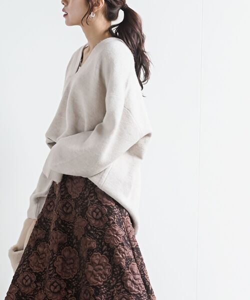 rps（アールピーエス）の「深Ｖネックニットプルオーバー（ニット/セーター・レディース・チャコールグレー/ベージュ/グリーン/オートミール/ミント・フリー）」の17枚目の写真