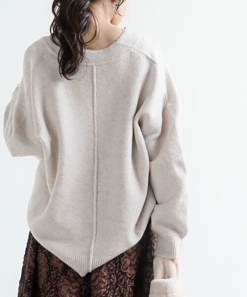 rps（アールピーエス）の「深Ｖネックニットプルオーバー（ニット/セーター・レディース・チャコールグレー/ベージュ/グリーン/オートミール/ミント・フリー）」の22枚目の写真