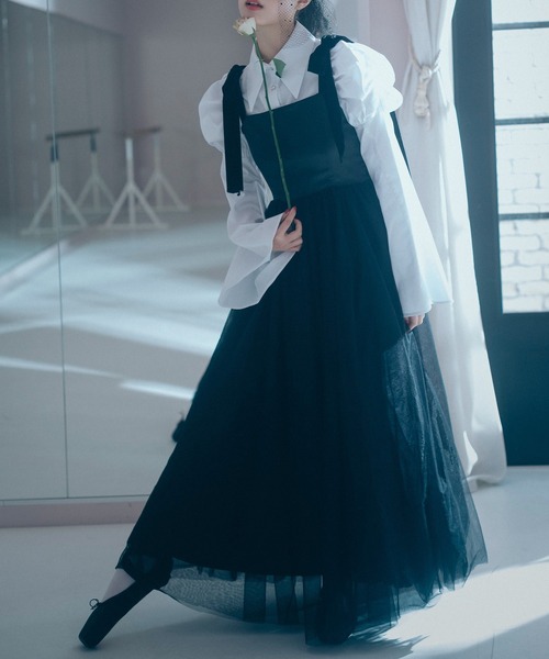 Romansual(ロマンシュアル)の「Romansual/ショルダーリボンチュールロングワンピース(ワンピース・レディース・ピンク/ブラック・FREE)」の3枚目の写真