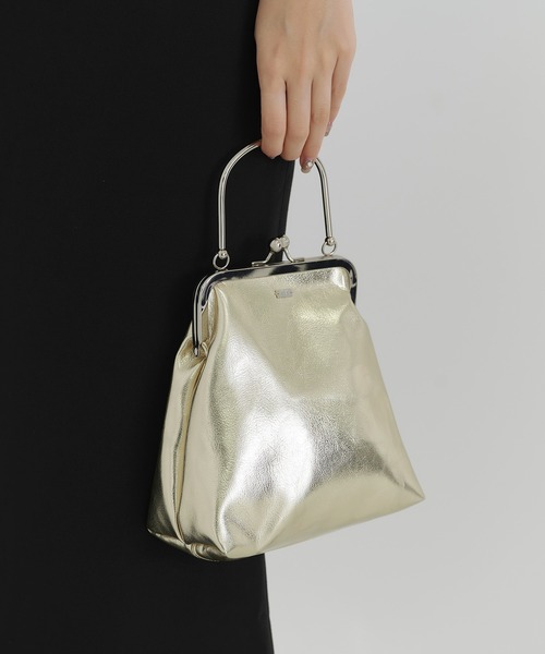 TINA：JOJUN（ティーナジョジュン）の「がま口 ハンドバッグ TINA：JOJUN（ハンドバッグ・レディース・ゴールド/ブラック・F）」の12枚目の写真