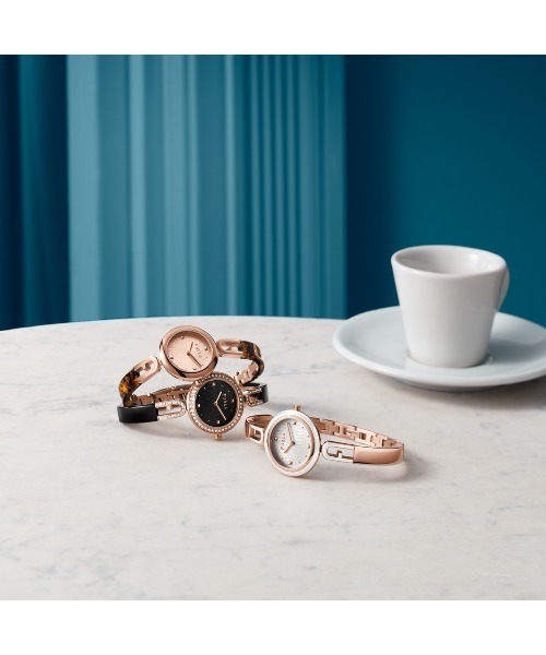 FURLA（フルラ）の「FURLA FURLA BANGLE アナログ腕時計 WW00010006L3 レディース（アナログ腕時計・レディース・ホワイト・FREE）」の5枚目の写真