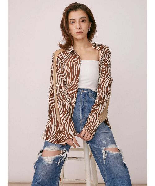 EVRIS(エヴリス)の「ダメージワイドデニムパンツ(デニムパンツ・レディース・ブラック/ブルー・MEDIUM/SMALL)」の12枚目の写真