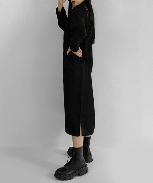 LVEU.（ラブユ.）の「Half zip one-piece / ハーフジップワンピース（ワンピース・レディース・ブラック/グリーン・FREE）」の4枚目の写真