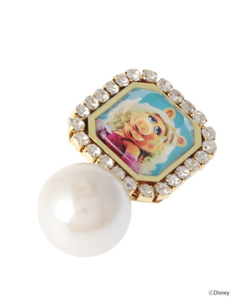 PAMEO POSE（パメオポーズ）の「Miss Piggy / Earrings（イヤリング・レディース・ホワイト・FREE）」の6枚目の写真